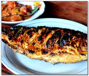 Masakan khas Manado ikan Masakan khas Manado ikan