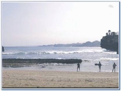 Lokasi Pantai Batu Bengkung Malang